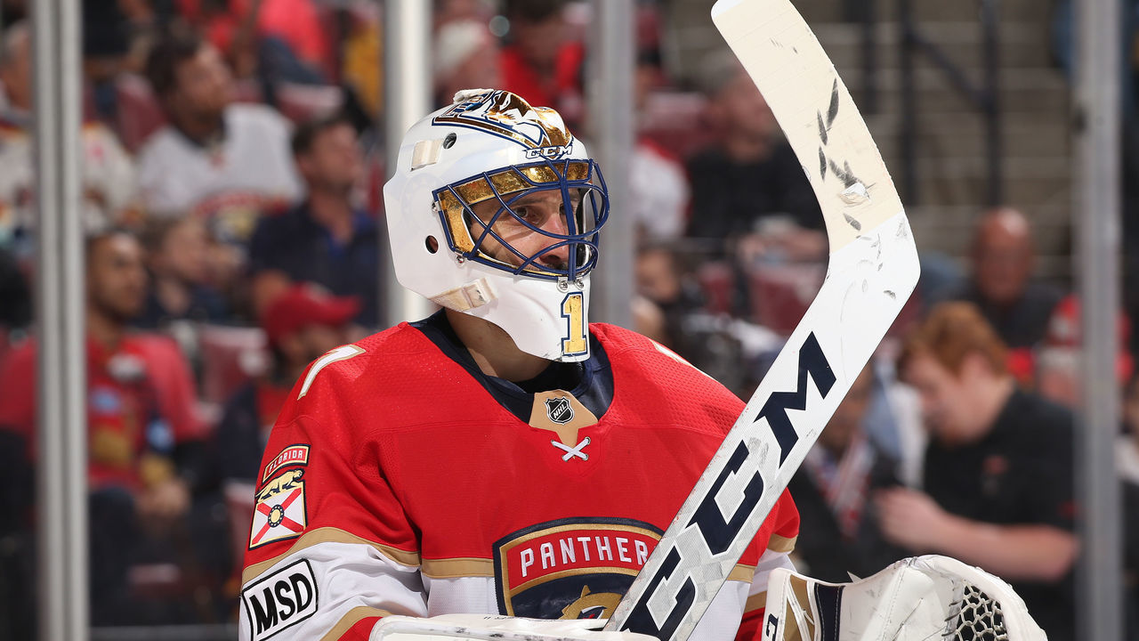 SUNRISE, FL - APRIL 5: Goaltender Roberto Luongo #1 of the Florida Panthers looks up ice during a break in action against the Boston Bruins at the BB&T Center on April 5, 2018 in Sunrise, Florida. Luongo is playing in his 1,000 NHL game as a goaltender, joining Martin Brodeur and Patrick Roy in the exclusive club.