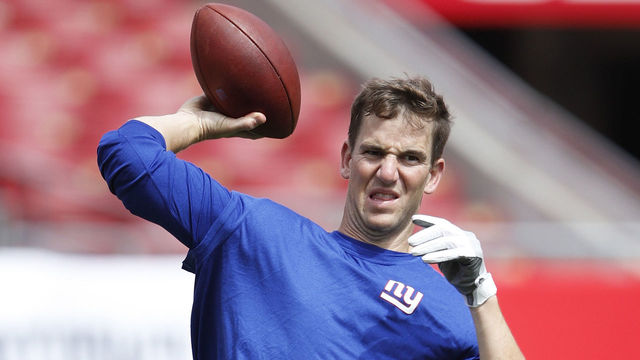 TAMPA, FL - OCTOBER 01: Eli Manning #10 of the New York Giants warms up before a game against the Tampa Bay Buccaneers at Raymond James Stadium on October 1, 2017 in Tampa, Florida.