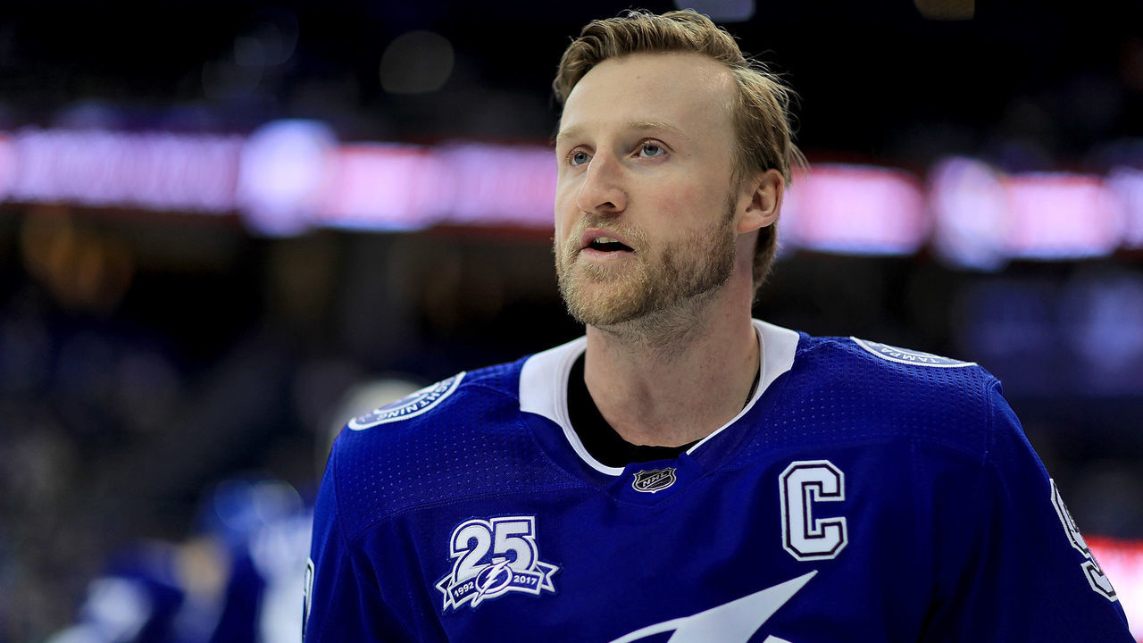 TAMPA, FL - MARCH 13: Steven Stamkos #91 of the Tampa Bay Lightning warms up during a game against the Ottawa Senators at Amalie Arena on March 13, 2018 in Tampa, Florida.
