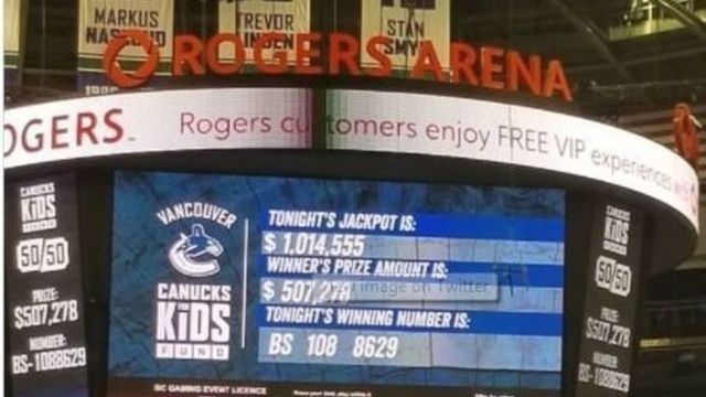 50/50 jackpot at Canucks game reaches record $1M