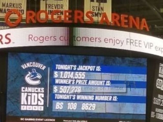50/50 jackpot at Canucks game reaches record $1M