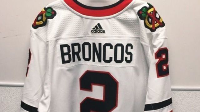 Blackhawks, Jets to honor Humboldt Broncos at Saturday's game