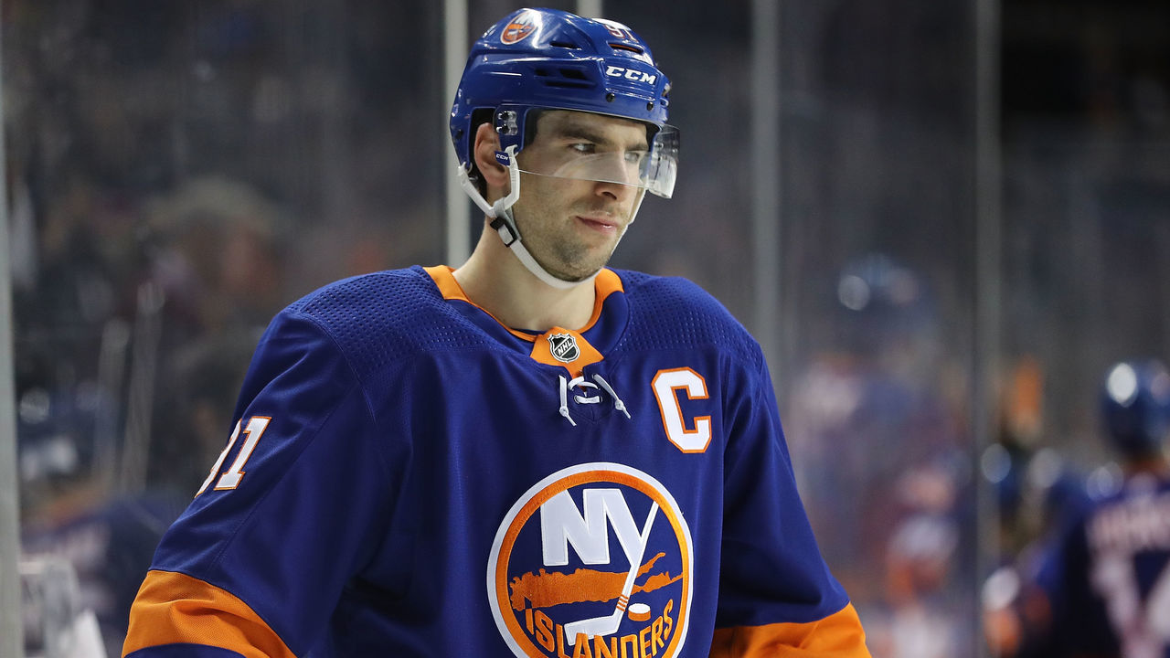 NEW YORK, NY - MARCH 26: John Tavares #91 of the New York Islanders reacts in the third period against the Florida Panthers during their game at Barclays Center on March 26, 2018 in the Brooklyn borough of New York City.