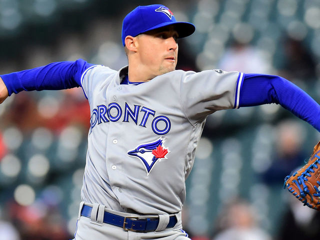 Blue Jays' Sanchez loses no-hitter in 8th vs. Orioles