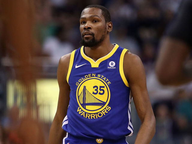 PHOENIX, AZ - APRIL 08: Kevin Durant #35 of the Golden State Warriors during the first half of the NBA game against the Phoenix Suns at Talking Stick Resort Arena on April 8, 2018 in Phoenix, Arizona.