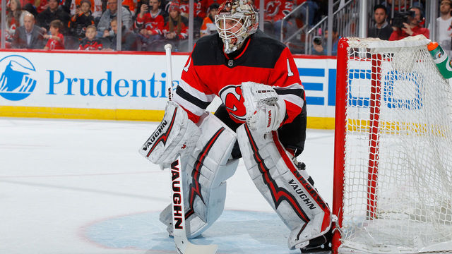 NEWARK, NJ - FEBRUARY 01: Keith Kinkaid #1 of the New Jersey Devils in action against the Philadelphia Flyers on February 1, 2018 at Prudential Center in Newark, New Jersey. The Devils defeated the Flyers 4-3.