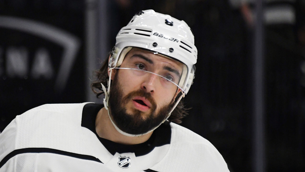 LAS VEGAS, NV - FEBRUARY 27: Drew Doughty #8 of the Los Angeles Kings skates against the Vegas Golden Knights in the secon period of their game at T-Mobile Arena on February 27, 2018 in Las Vegas, Nevada. The Kings won 4-1.