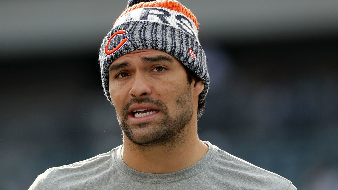 PHILADELPHIA, PA - NOVEMBER 26: Mark Sanchez of the Chicago Bears looks on during warm ups before the game against the Philadelphia Eagles on November 26, 2017 at Lincoln Financial Field in Philadelphia, Pennsylvania.
