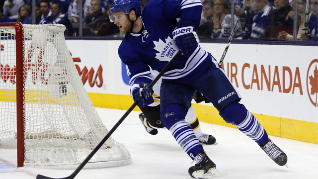 Dreger: Maple Leafs have trade offers for Franson, prefer to sign him to new deal