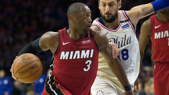 Dwyane Wade rescues Heat with throwback performance in Game 2