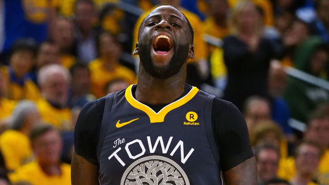 Barkley says he wants to punch Draymond during halftime broadcast