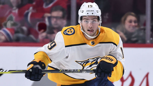 MONTREAL, QC - FEBRUARY 10: Calle Jarnkrok #19 of the Nashville Predators skates against the Montreal Canadiens during the NHL game at the Bell Centre on February 10, 2018 in Montreal, Quebec, Canada. The Nashville Predators defeated the Montreal Canadiens 3-2 in a shootout.