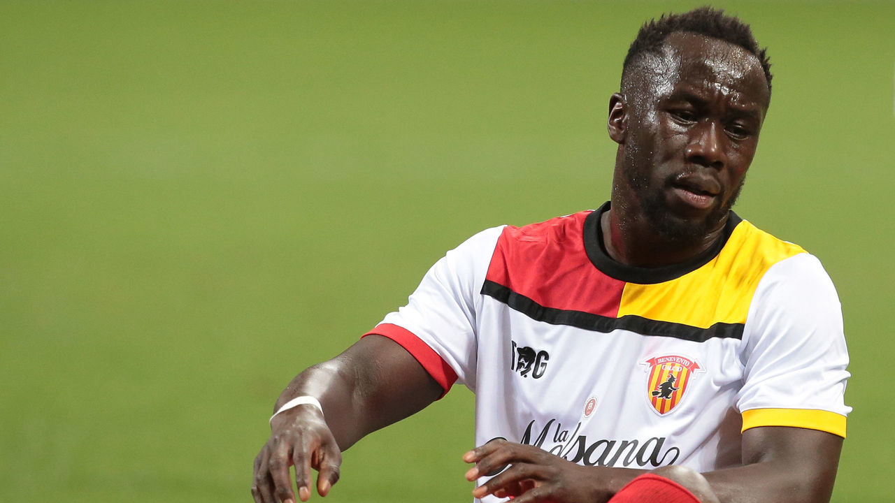 MILAN, ITALY - APRIL 21: Bacary Sagna of Benevento Calcio looks on during the serie A match between AC Milan and Benevento Calcio at Stadio Giuseppe Meazza on April 21, 2018 in Milan, Italy.
