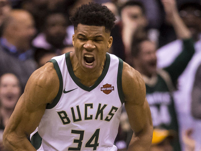 Milwaukee restaurant apologizes for not seating Giannis after Game 4 win