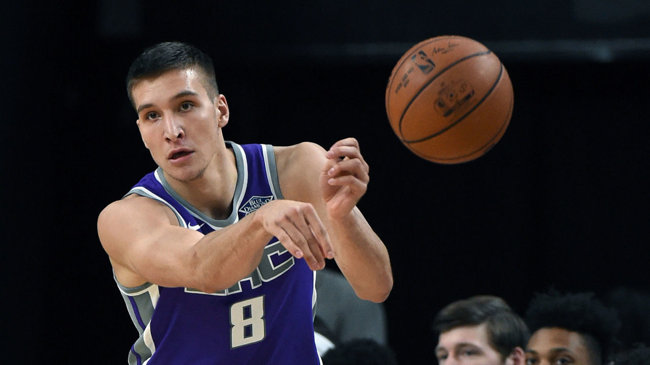 LAS VEGAS, NV - OCTOBER 08: Bogdan Bogdanovic #8 of the Sacramento Kings passes against the Los Angeles Lakers during their preseason game at T-Mobile Arena on October 8, 2017 in Las Vegas, Nevada. Los Angeles won 75-69.