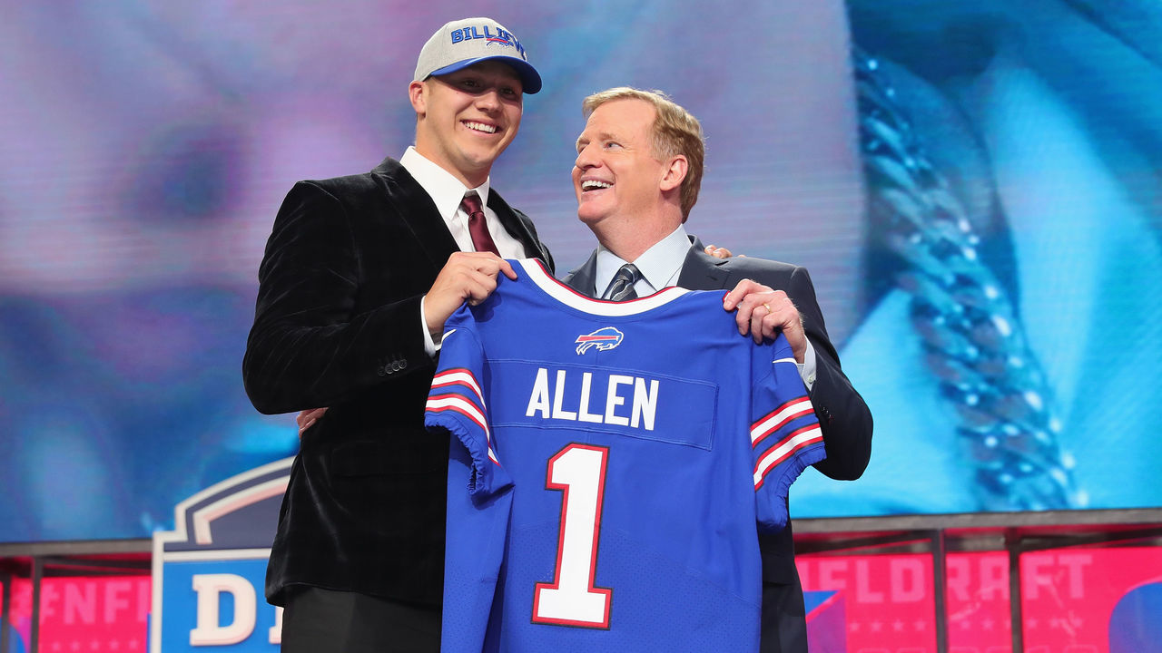 ARLINGTON, TX - APRIL 26: Josh Allen of Wyoming poses with NFL Commissioner Roger Goodell after being picked #7 overall by the Buffalo Bills during the first round of the 2018 NFL Draft at AT&T Stadium on April 26, 2018 in Arlington, Texas.