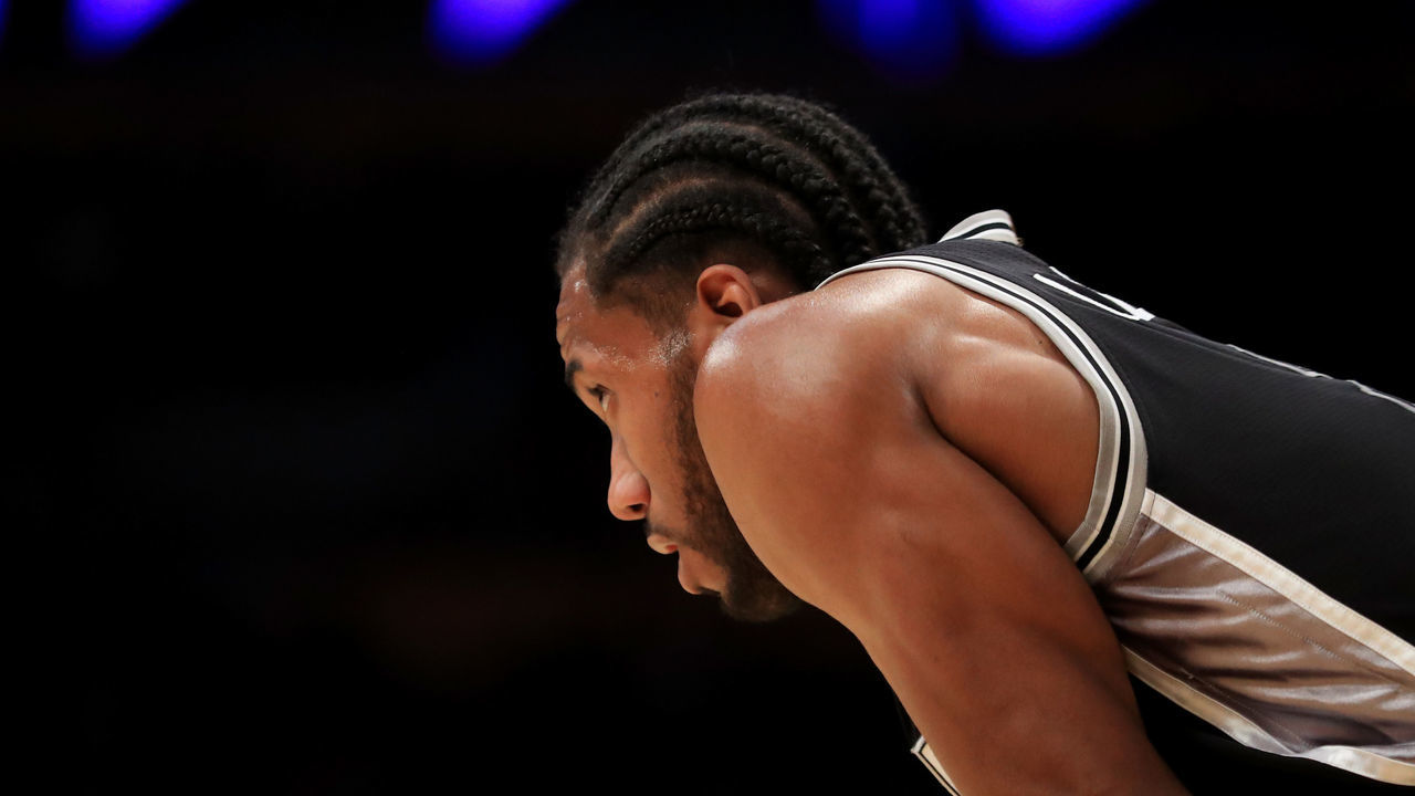 LOS ANGELES, CA - NOVEMBER 18: Kawhi Leonard #2 of the San Antonio Spurs looks on during the first half of a game against the Los Angeles Lakers at Staples Center on November 18, 2016 in Los Angeles, California.