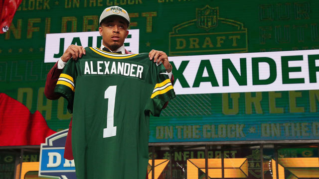 ARLINGTON, TX - APRIL 26: Jaire Alexander of Louisville poses after being picked #18 overall by the Green Bay Packers during the first round of the 2018 NFL Draft at AT&T Stadium on April 26, 2018 in Arlington, Texas.