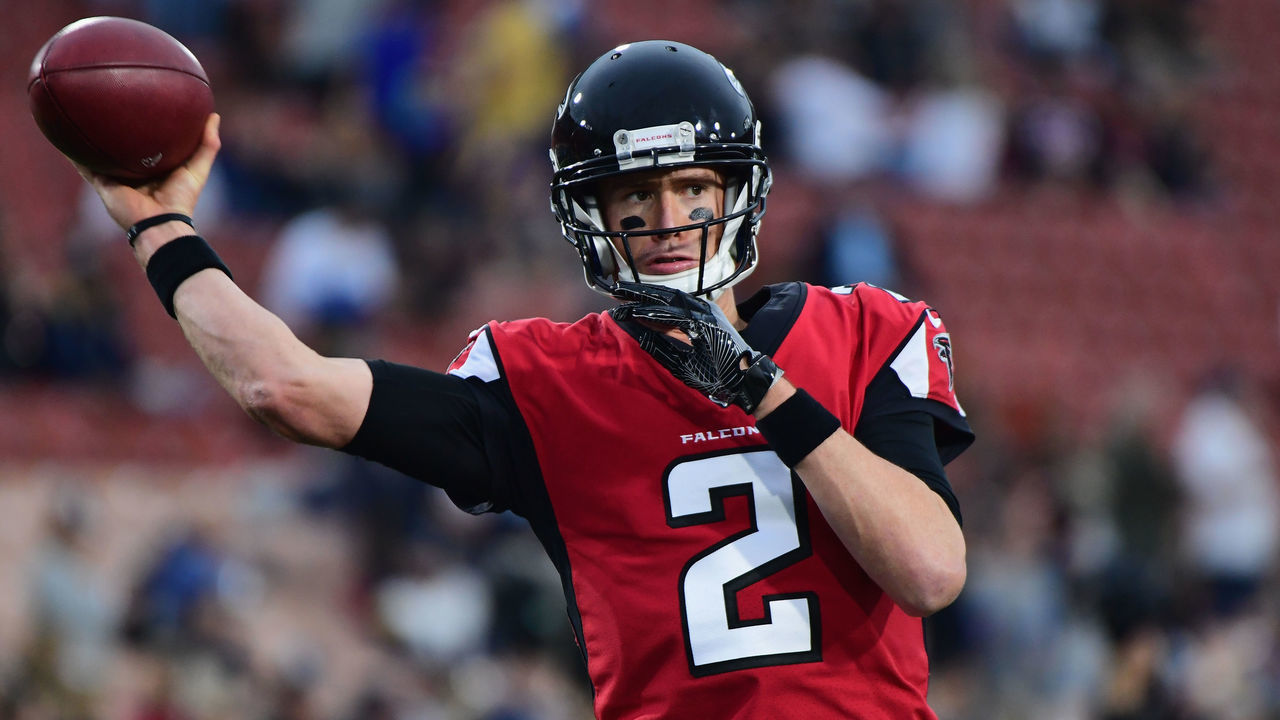 LOS ANGELES, CA - JANUARY 06: Quarterback Matt Ryan #2 of the Atlanta Falcons warms up before the NFC Wild Card Playoff game against the Los Angeles Rams at Los Angeles Coliseum on January 6, 2018 in Los Angeles, California.