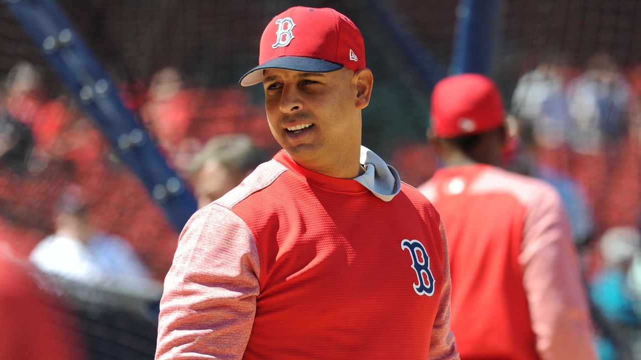 With Betts gone, Red Sox fill holes in OF and at leadoff