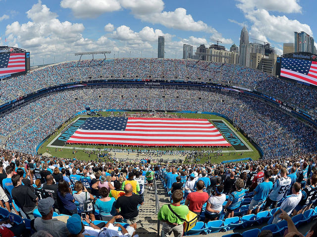 CHARLOTTE, NC - SEPTEMBER 18: A general view of the field before the Carolina Panthers game against the San Francisco 49ers at Bank of America Stadium on September 18, 2016 in Charlotte, North Carolina.