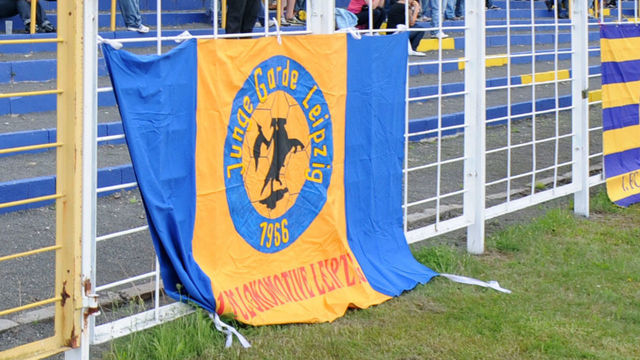 Lokomotive Leipzig fires 2 coaches, suspends players for Nazi salute