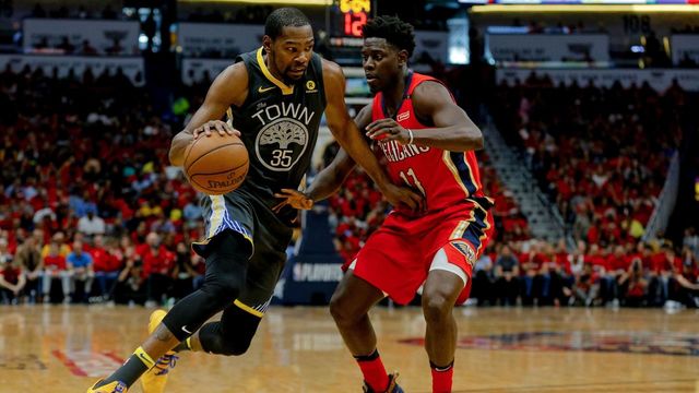 Durant drops 38 as Warriors take 3-1 series lead by blowing out Pels