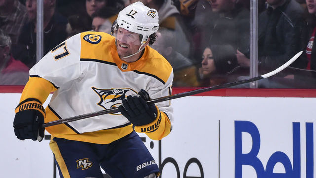 MONTREAL, QC - FEBRUARY 10: Scott Hartnell #17 of the Nashville Predators skates against the Montreal Canadiens during the NHL game at the Bell Centre on February 10, 2018 in Montreal, Quebec, Canada. The Nashville Predators defeated the Montreal Canadiens 3-2 in a shootout.