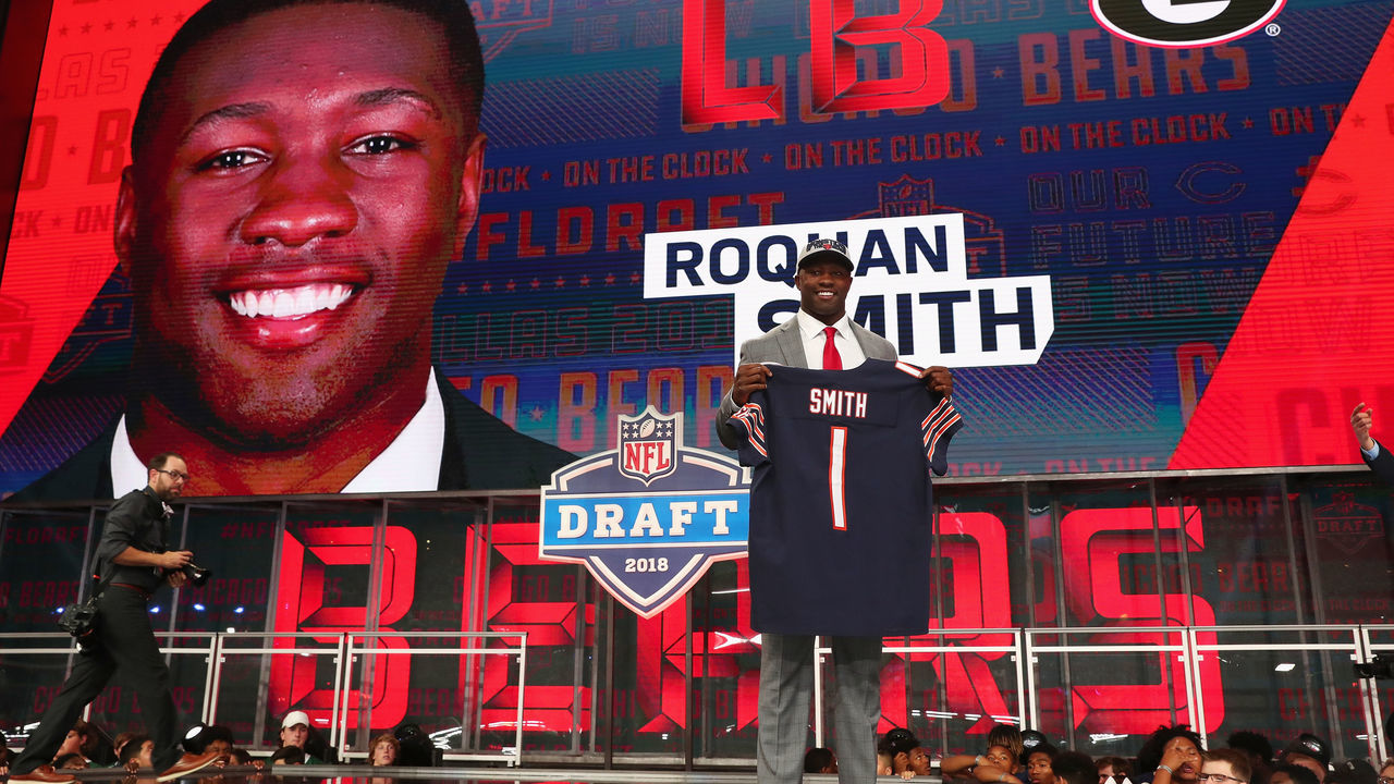 ARLINGTON, TX - APRIL 26: Roquan Smith of Georgia poses after being picked #8 overall by the Chicago Bears during the first round of the 2018 NFL Draft at AT&T Stadium on April 26, 2018 in Arlington, Texas.