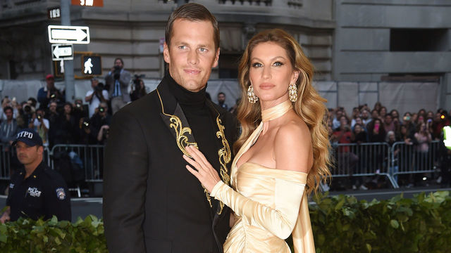 NEW YORK, NY - MAY 07: Tom Brady and Gisele Bundchen attends the Heavenly Bodies: Fashion & The Catholic Imagination Costume Institute Gala at The Metropolitan Museum of Art on May 7, 2018 in New York City.
