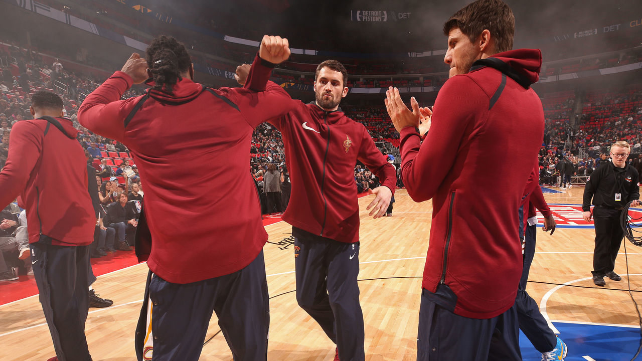 DETROIT, MI - JANUARY 30: Jae Crowder #99 and Kevin Love #0 of the Cleveland Cavaliers exchange a handshake prior to the game against the Detroit Pistons on January 30, 2018 at Little Caesars Arena in Detroit, Michigan. NOTE TO USER: User expressly acknowledges and agrees that, by downloading and/or using this photograph, User is consenting to the terms and conditions of the Getty Images License Agreement. Mandatory Copyright Notice: Copyright 2018 NBAE
