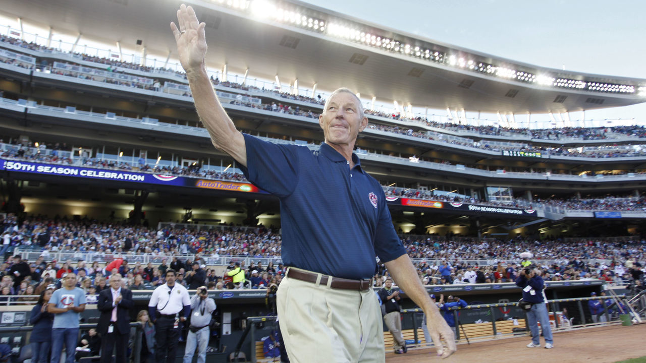 MINNEAPOLIS, MN - SEPTEMBER 03: Former pitcher Jim Kaat for the Minnesota Twins acknowledges the crowd as he is announced as one of the top 50 players from the Twins 50 years as a team prior to the game against the Texas Rangers on September 3, 2010 at Target Field in Minneapolis, Minnesota. The Twins won 4-3.