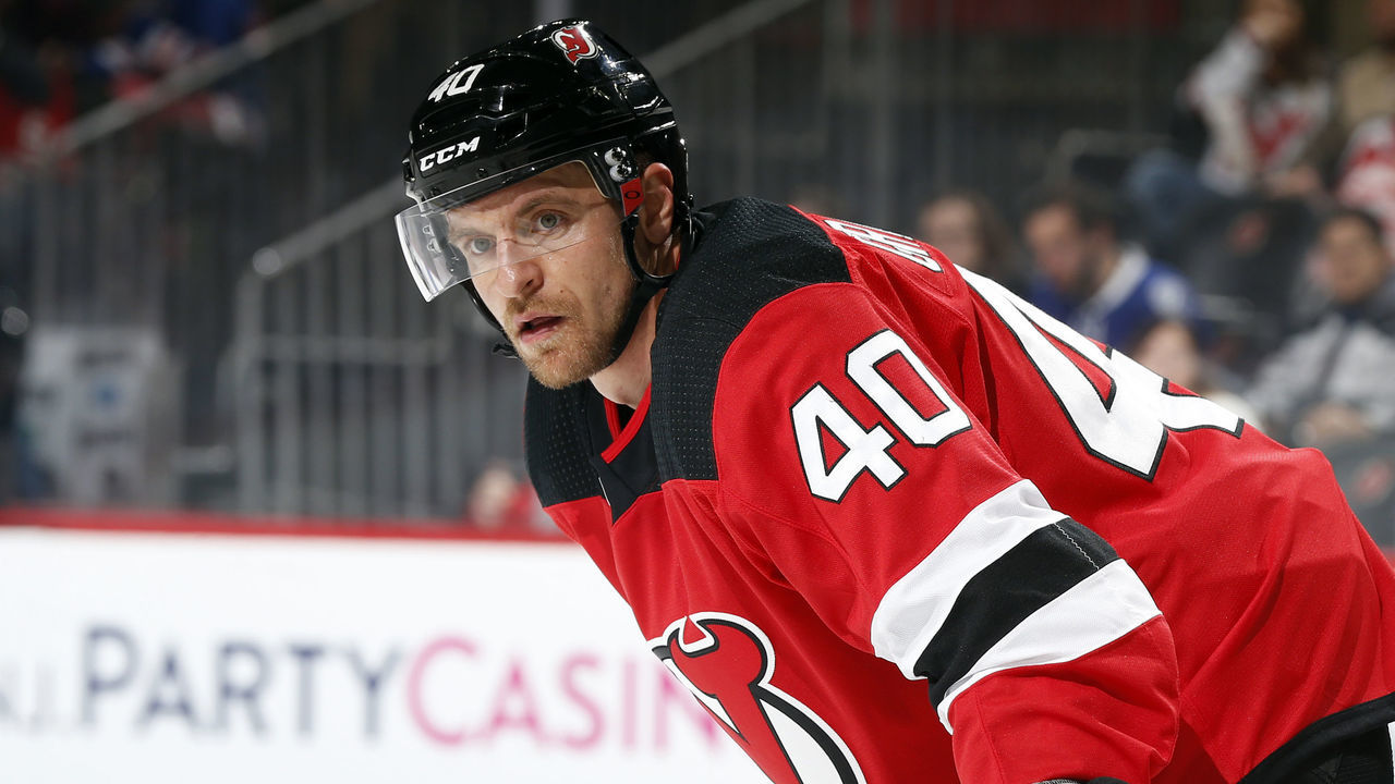 NEWARK, NJ - MARCH 24: Michael Grabner #40 of the New Jersey Devils in action against the Tampa Bay Lightning during the first period at the Prudential Center on March 24, 2018 in Newark, New Jersey.