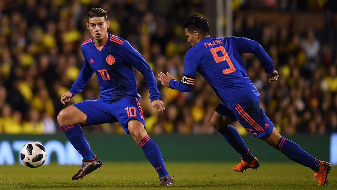 LONDON, ENGLAND - MARCH 27: James Rodriguez of Colombia in action with team mate Radamel Falcao during the International Friendly between Australia and Colombia at Craven Cottage on March 27, 2018 in London, England.