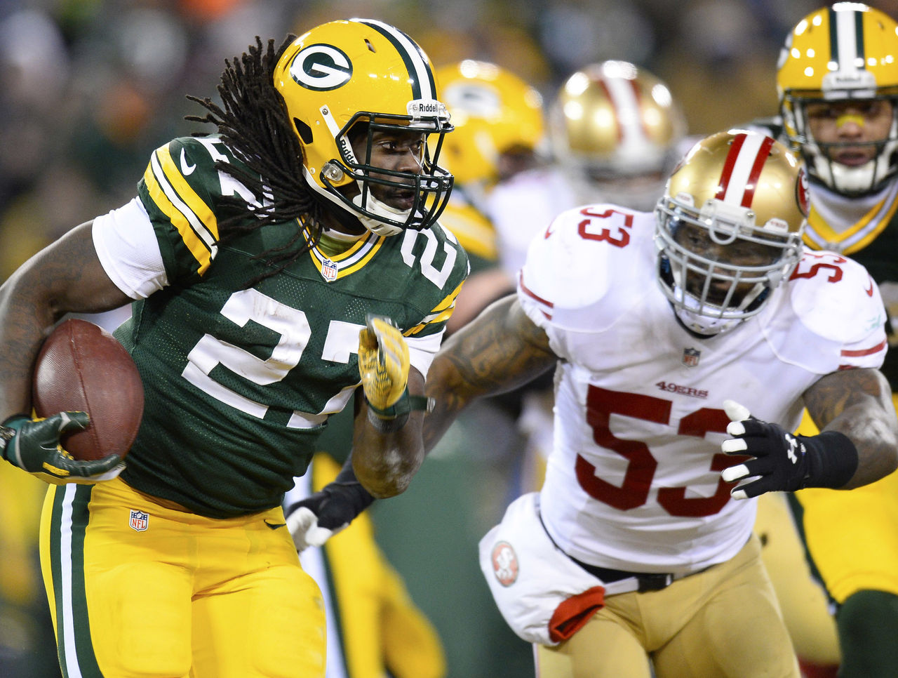 NFL on X: Congratulations to Eddie Lacy! 2013 Offensive Rookie of the  Year! #NFLHonors  / X