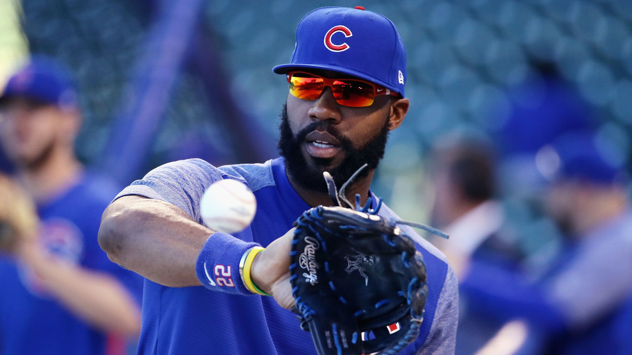 CHICAGO, IL - OCTOBER 17: Jason Heyward #22 of the Chicago Cubs warms up before game three of the National League Championship Series against the Los Angeles Dodgers at Wrigley Field on October 17, 2017 in Chicago, Illinois.