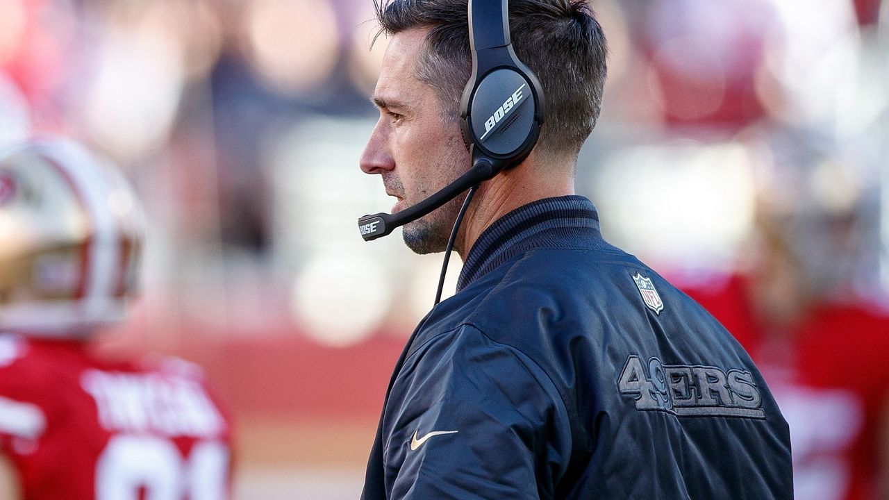 SANTA CLARA, CA - DECEMBER 17: Head coach Kyle Shanahan of the San Francisco 49ers look on from the sidelines during the second quarter against the Tennessee Titans at Levi's Stadium on December 17, 2017 in Santa Clara, California.