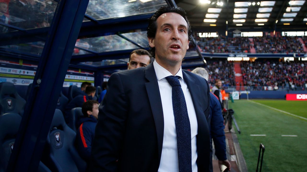 Paris Saint-Germain's Spanish headcoach Unai Emery looks on before the French L1 football match between Caen (SMC) and Paris (PSG) on May 19, 2018, at the Michel d'Ornano stadium, in Caen, northwestern France.