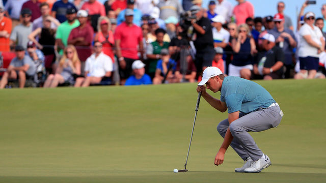 DALLAS, TX - MAY 20: Jordan Spieth lines up a putt on the 18th green during the final round of the AT&T Byron Nelson at Trinity Forest Golf Club on May 20, 2018 in Dallas, Texas.