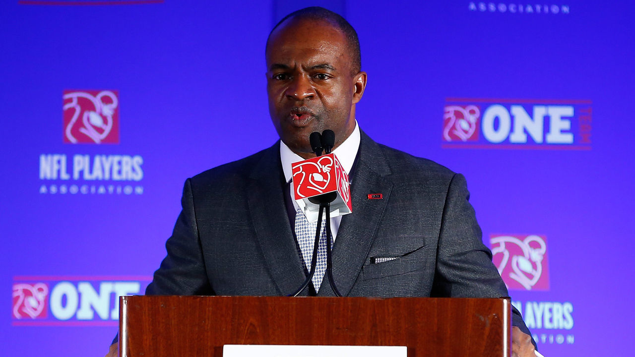 NEW YORK, NY - JANUARY 30: DeMaurice Smith, Executive Director of the National Football League Players Association, speaks during an NFLPA press conference prior to Super Bowl XLVIII on January 30, 2014 in New York City.