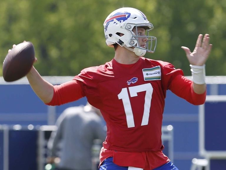 Bills rookie Josh Allen to share 1st-team reps at minicamp | theScore.com