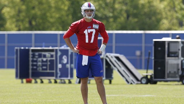 Bills' McCoy on Josh Allen: 'He's special that's for sure'