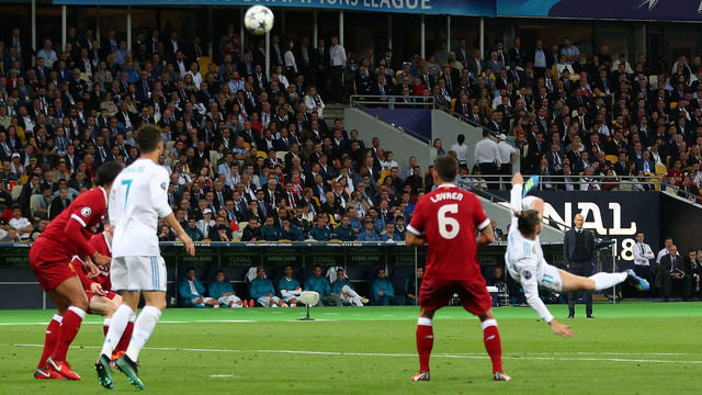 Watch: Gareth Bale's unbelievable overhead kick puts Real Madrid ahead