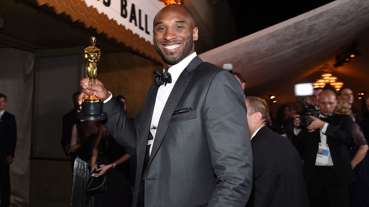 HOLLYWOOD, CA - MARCH 04: Kobe Bryant attends the 90th Annual Academy Awards Governors Ball at Hollywood & Highland Center on March 4, 2018 in Hollywood, California.