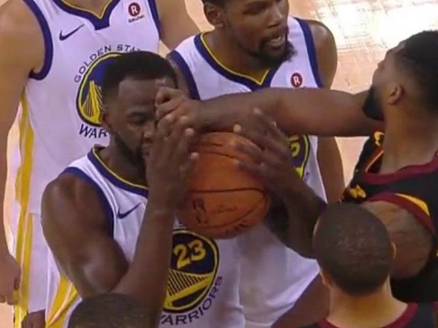 Watch: Tristan Thompson shoves ball into Draymond's face after ejection