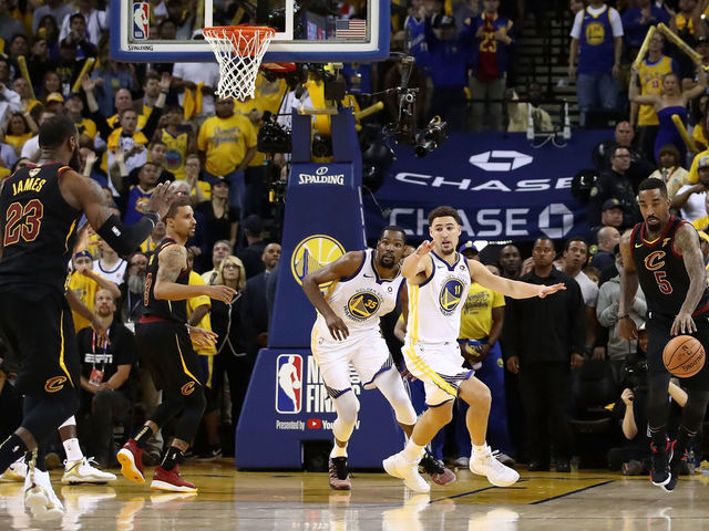 OAKLAND, CA - MAY 31: JR Smith #5 of the Cleveland Cavaliers rebounds the ball after a free throw in the closing seconds against the Golden State Warriors in Game 1 of the 2018 NBA Finals at ORACLE Arena on May 31, 2018 in Oakland, California.