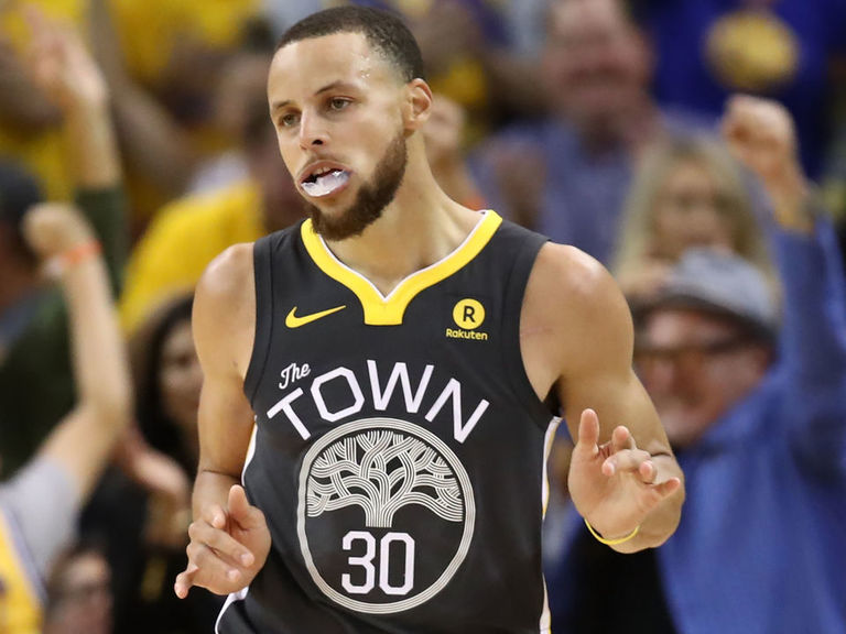 Curry Sets Finals Record With Nine 3 pointers In Game 2 TheScore curry-sets-finals-record-with-nine-3-pointers-in-game-2-thescore