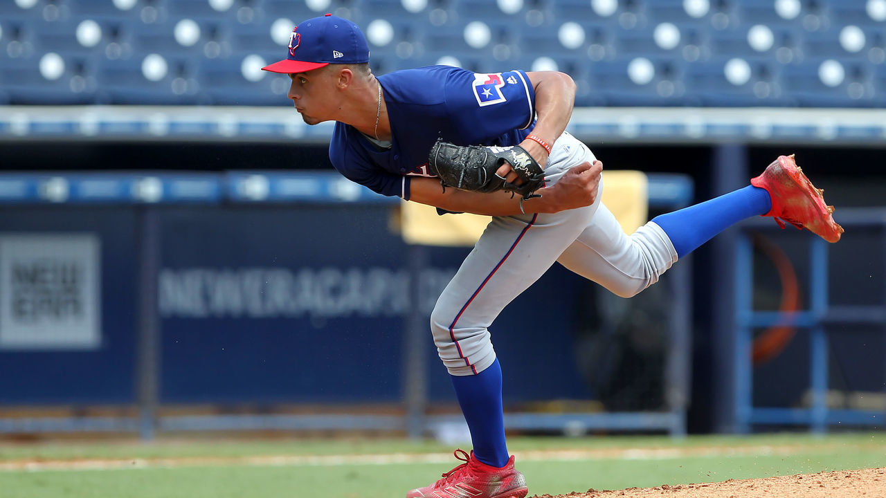 TAMPA, FL - AUGUST 03: Lenny Torres Jr. (10) of Beacon HS (NY) delivers a pitch to the plate during the East Coast Pro Showcase on August 03, 2017, at Steinbrenner Field in Tampa, FL.