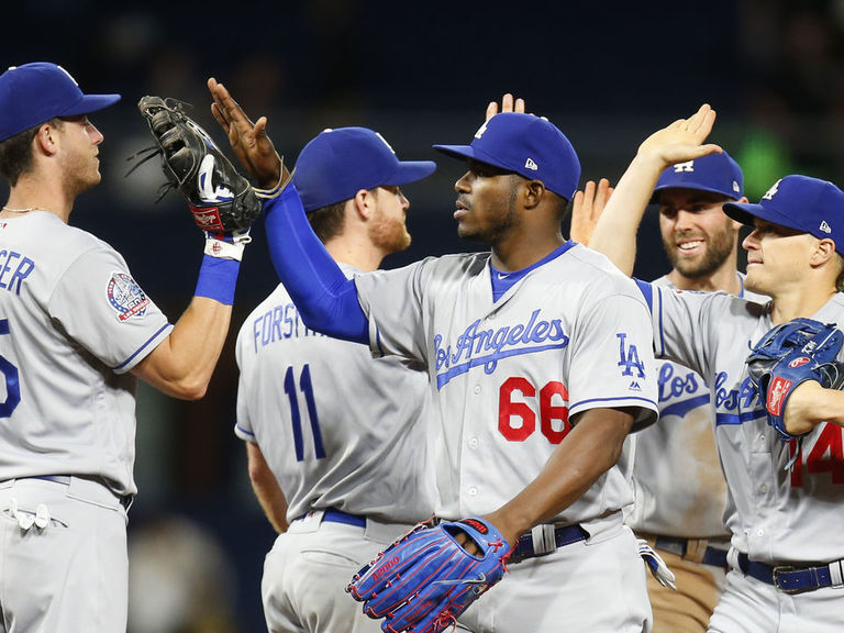 Dodgers reach .500 for 1st time since April with victory over Pirates ...