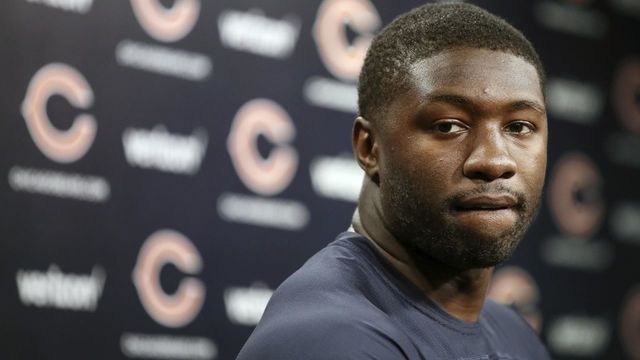 Bears rookie Roquan Smith unsigned due to helmet rule concerns